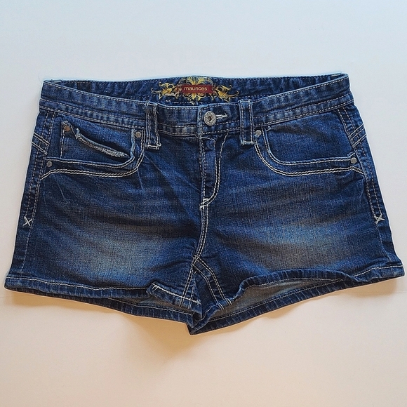Maurices Embroidered Pocket Jean Shorts - Picture 1 of 6